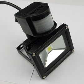 10 วัตต์พลังงานแสงอาทิตย์ Led การรักษาความปลอดภัยน้ำท่วมไฟอลูมิเนียมหล่อตาย 180 องศามุมยิงแสง